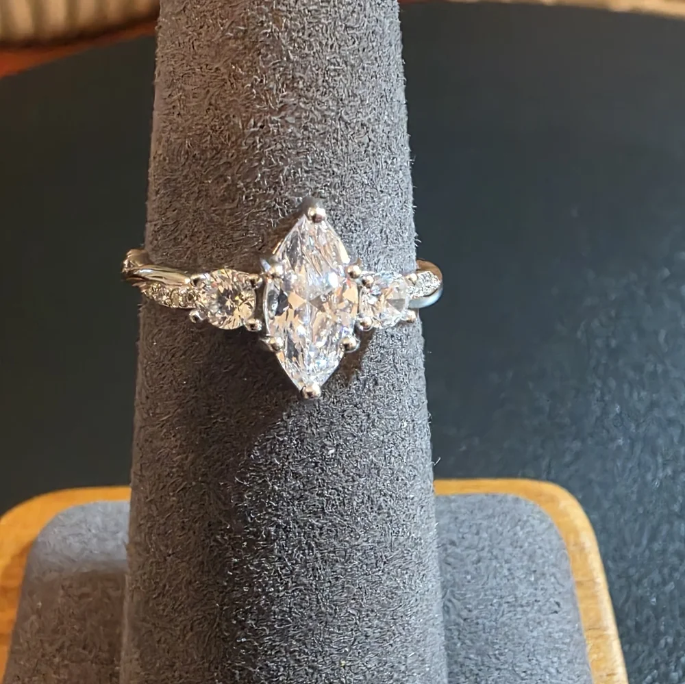 ANU JEWELRY S925  Silver  MOSSIONITE Marquise  Cut Ring. - Picture 6 of 11